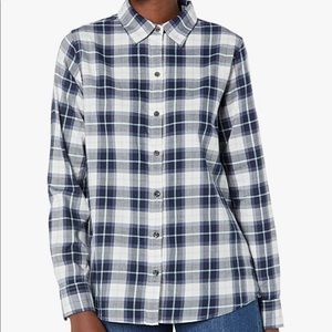 Amazon Essentials Classic-Fit Long-Sleeve Lightweight Plaid Flannel Shirt